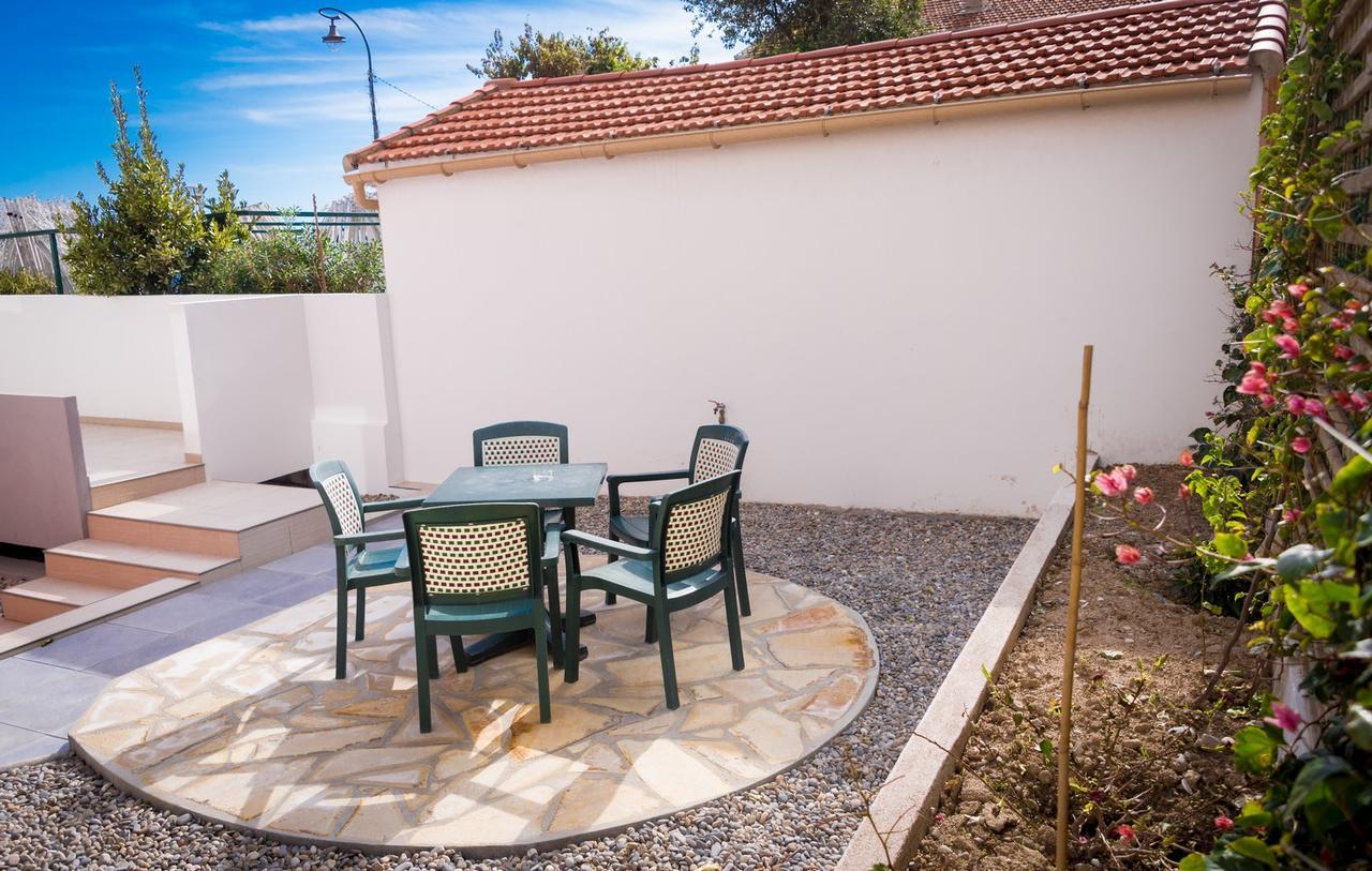 Hotel Et Appartements Reine D'Azur Roquebrune-Cap-Martin Dış mekan fotoğraf