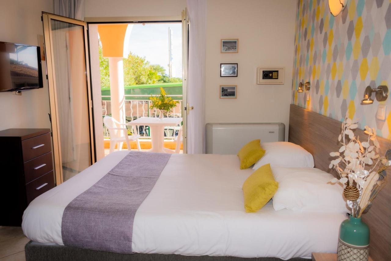 Hotel Et Appartements Reine D'Azur Roquebrune-Cap-Martin Dış mekan fotoğraf